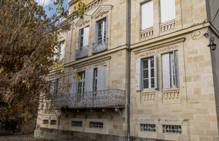 Photo de la façade de la mairie